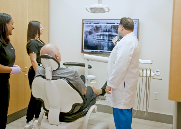 Dental implant dentists in Cooper City FL